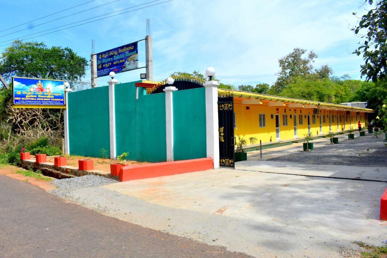Sri Mayura Holiday Resort Kataragama Exteriér fotografie