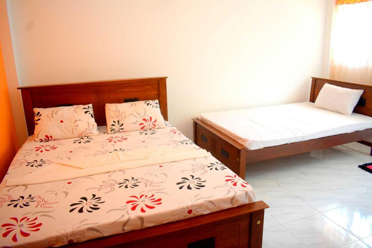 Sri Mayura Holiday Resort Kataragama Exteriér fotografie